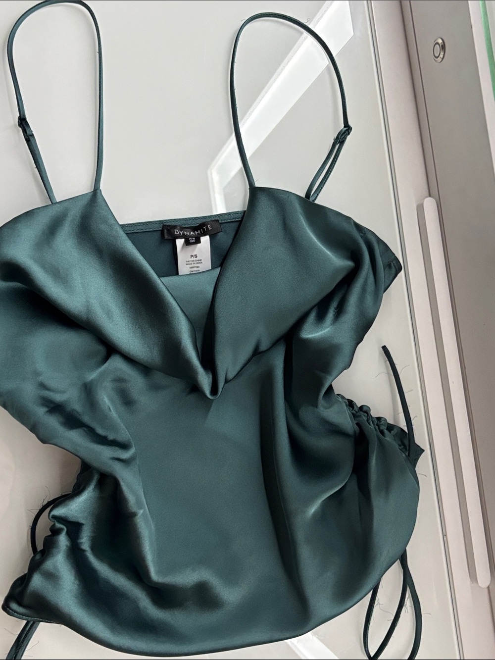 Dynamite Satin Cowl Neck Camisole in Green Size Small Like New